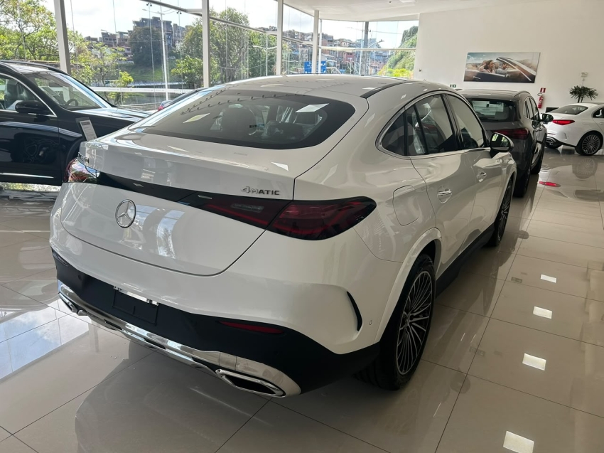 mercedes-benz glc 300 2.0 mhev amg line coupe 4matic 9g-tronic hibrido 4p automatico 20271
