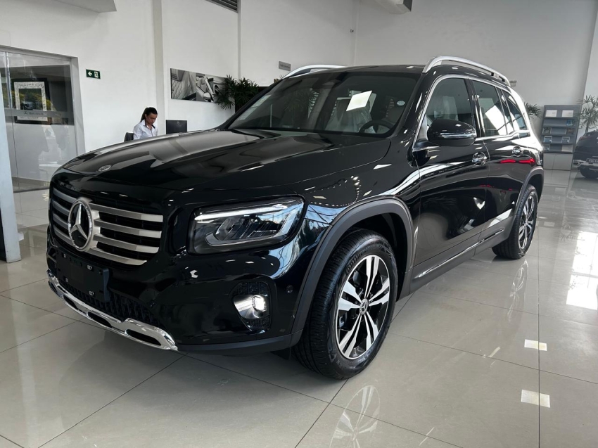 mercedes-benz glb 220 2.0 mhev progressive 4matic 8g-dct hibrido 4p automatico 20262