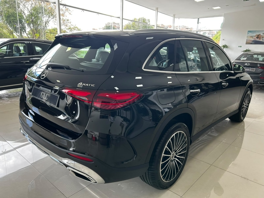 mercedes-benz glc 300 2.0 mhev amg line 4matic 9g-tronic hibrido 4p automatico 20262