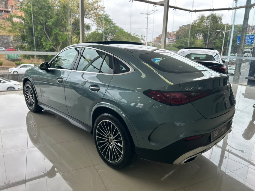 mercedes-benz glc 300 2.0 mhev amg line coupe 4matic 9g-tronic hibrido 4p automatico 20273