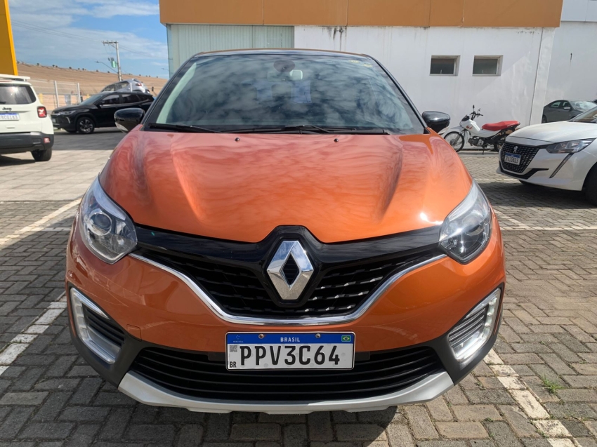 renault captur 1.6 16v sce flex intense x-tronic 5p automatico 2018