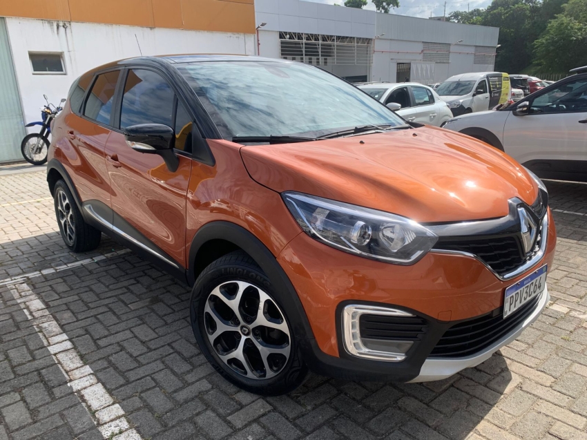renault captur 1.6 16v sce flex intense x-tronic 5p automatico 2018