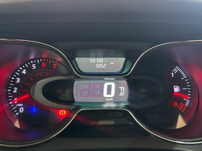 captur 1.6 16v sce flex life x-tronic