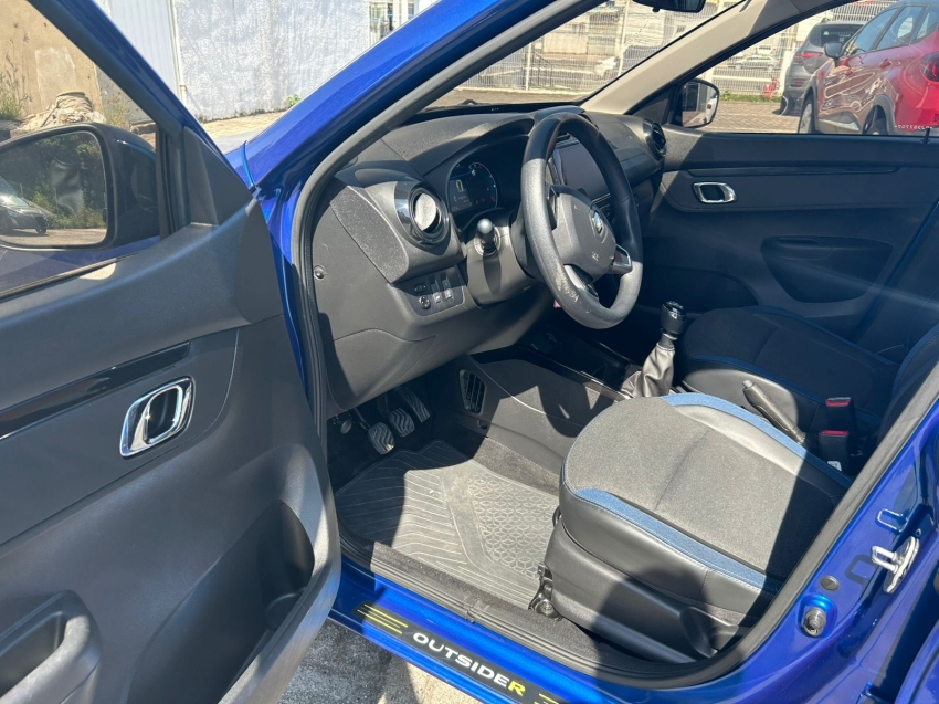 renault kwid 1.0 sce flex intense 2023