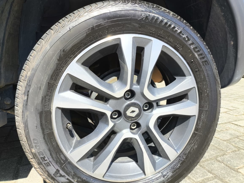 renult stepway 1.6 sce iconic x-tronic 2024