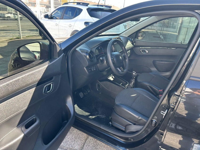 renault kwid intense 1.0 flex 12v 2024