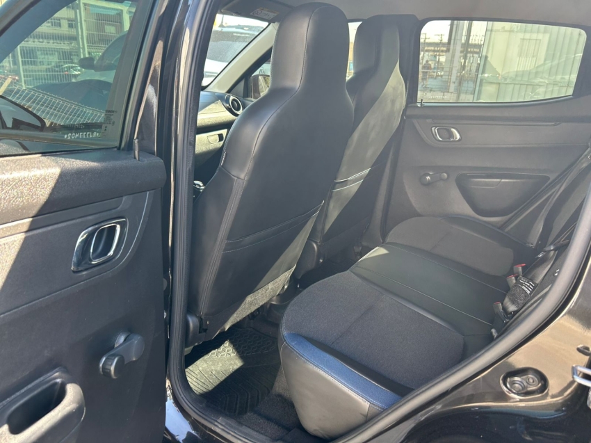 renault kwid intense 1.0 flex 12v 2024