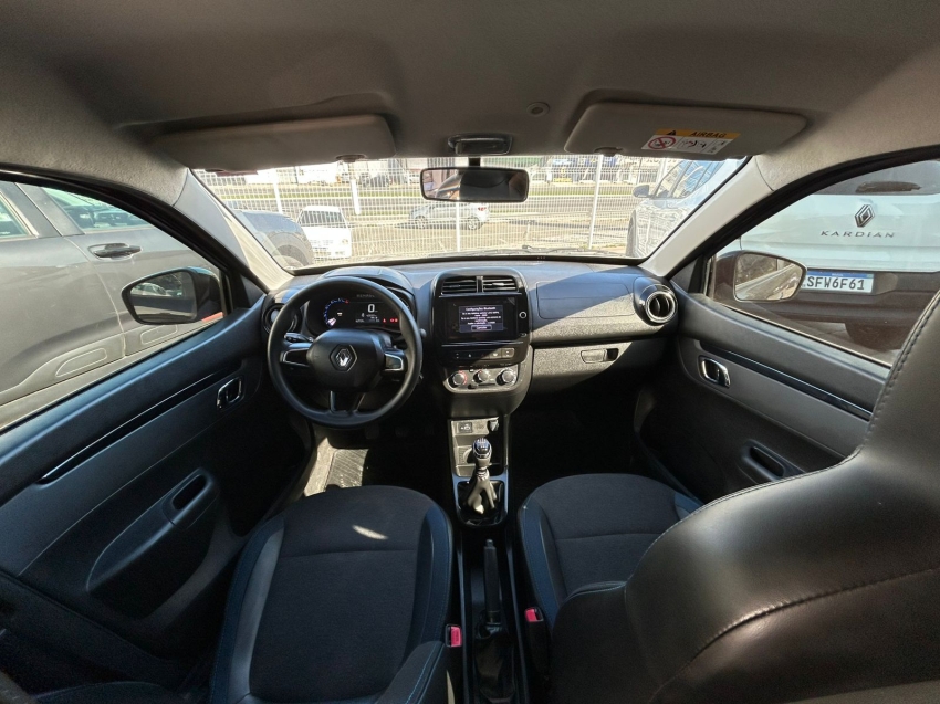 renault kwid intense 1.0 flex 12v 2024