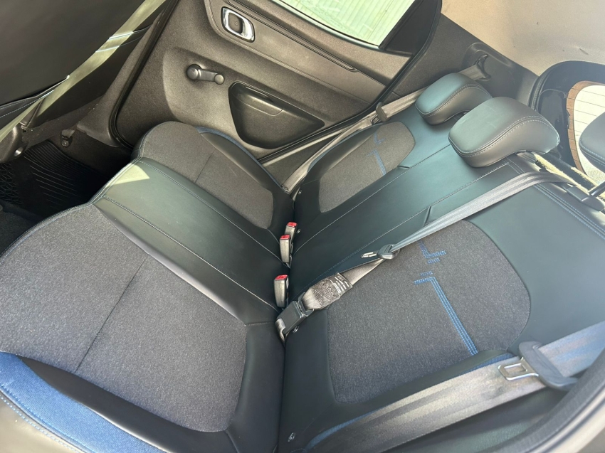renault kwid intense 1.0 flex 12v 2024