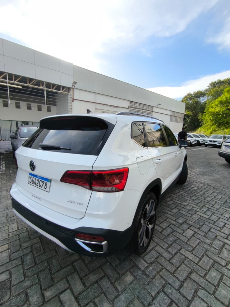 volkswagen taos 1.4 250 tsi total flex highline automatico 5p 20233