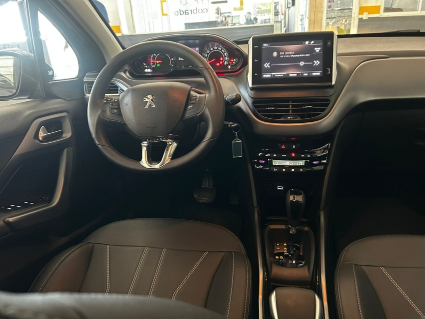 peugeot 2008 1.6 16v thp flex griffe 4p automatico 5p 202312