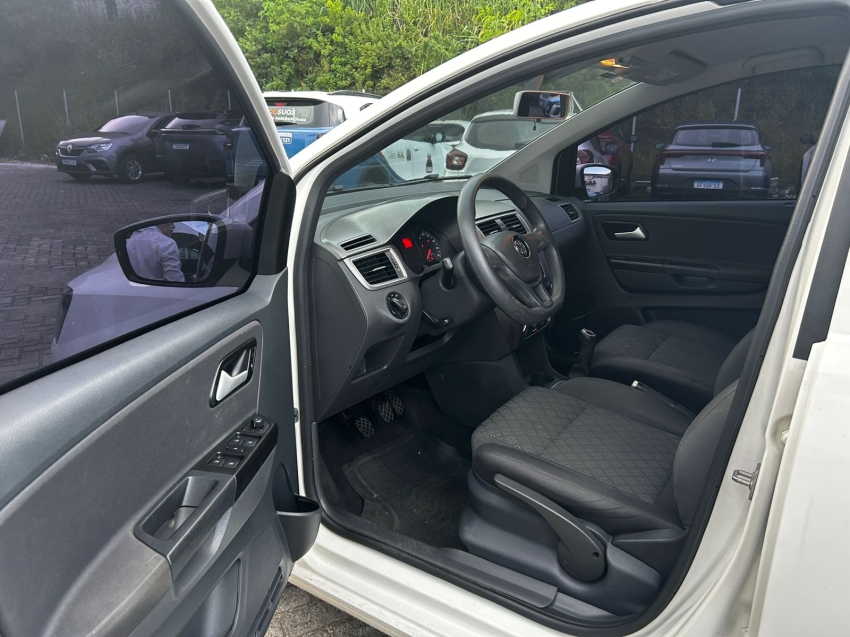 volkswagem fox 1.0 mpi trendline 12v flex manual 201610