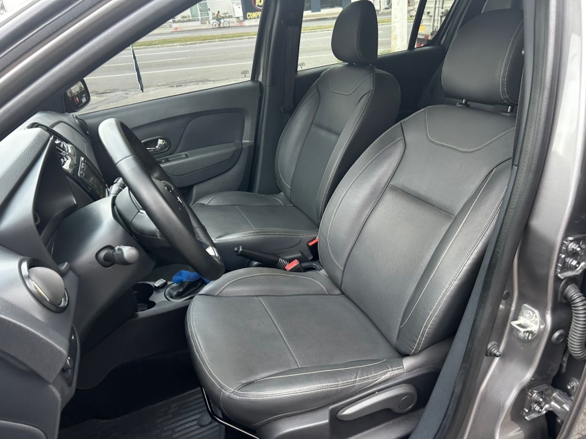 stepway iconic 2024 1.6 cvt8