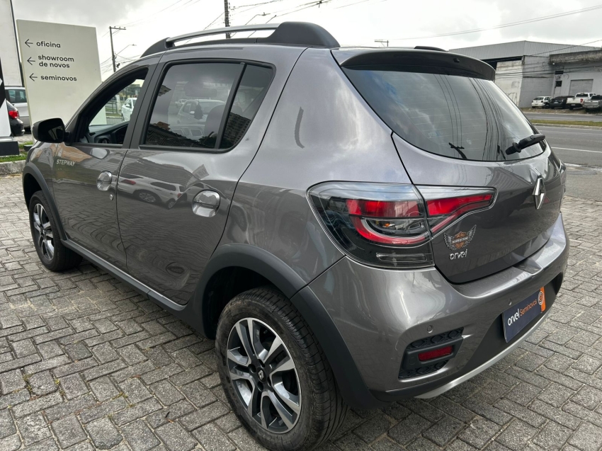 stepway iconic 2024 1.6 cvt4