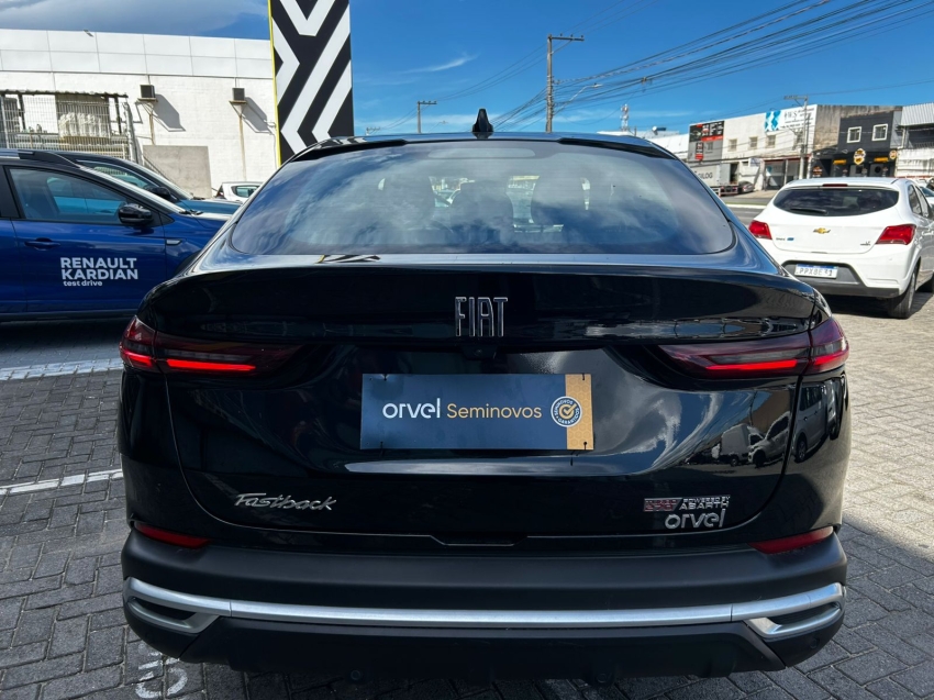 fiat fastback 1.3 turbo 270 flex limited edition at6 5p automatico 20246