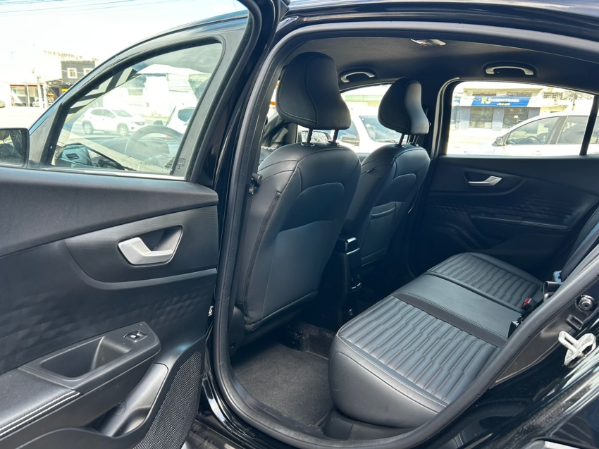 fiat fastback 1.3 turbo 270 flex limited edition at6 5p automatico 202410