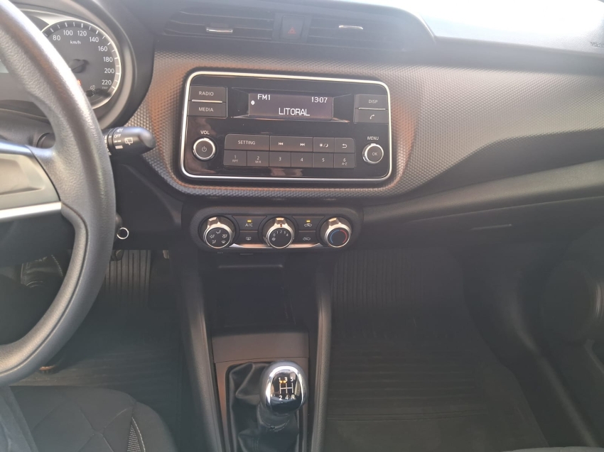 nissan kicks 1.6 manual9