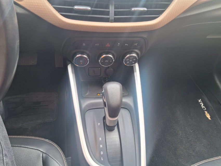 chevrolet onix 1.0 turbo flex premier automatico 4p 20239