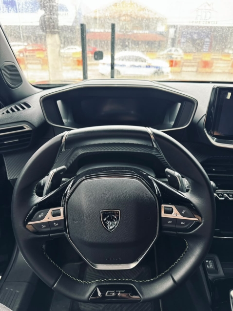 peugeot 2008 gt t 20017
