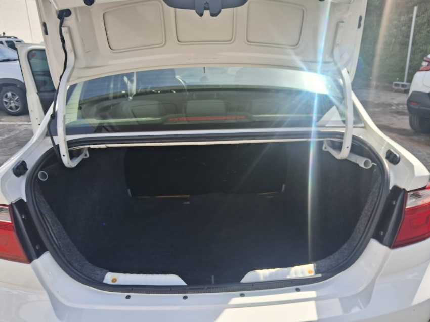 voyage msi 1.6 automatico14