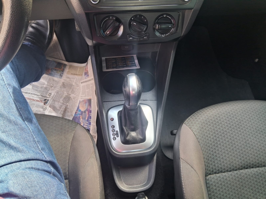 voyage msi 1.6 automatico10