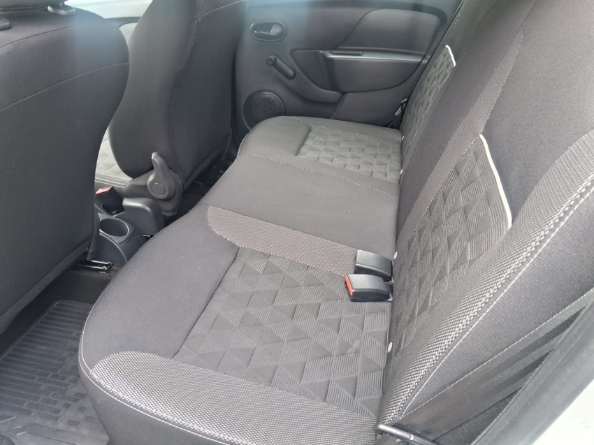 sandero s edition 1.011