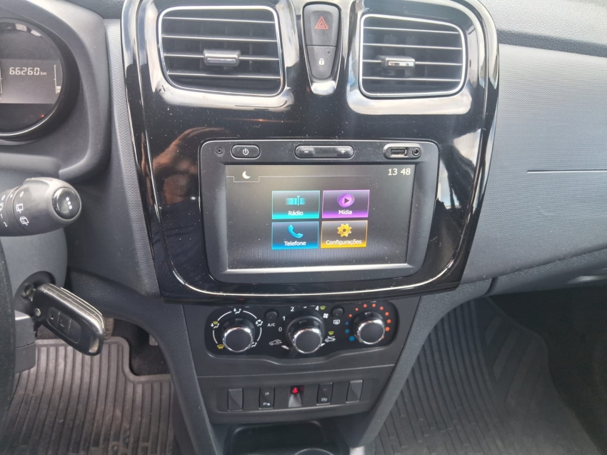 sandero s edition 1.013
