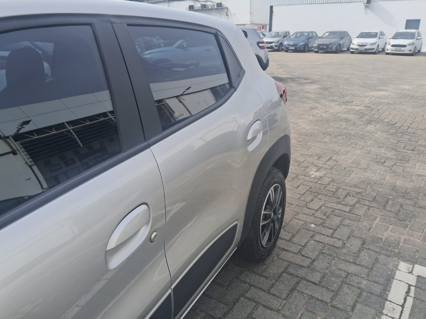 kwid intense 1.0 manual7