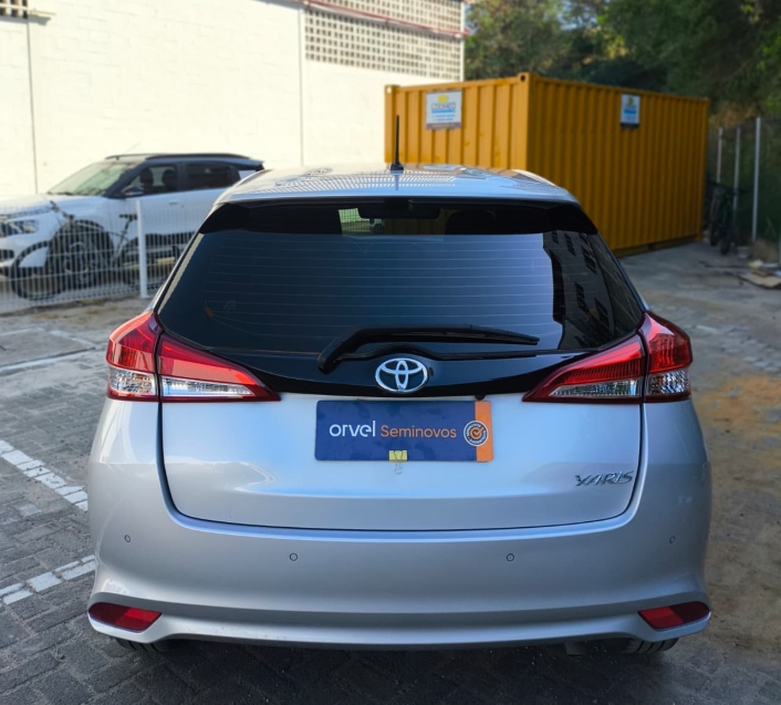 yaris xl 1.5 automatico5