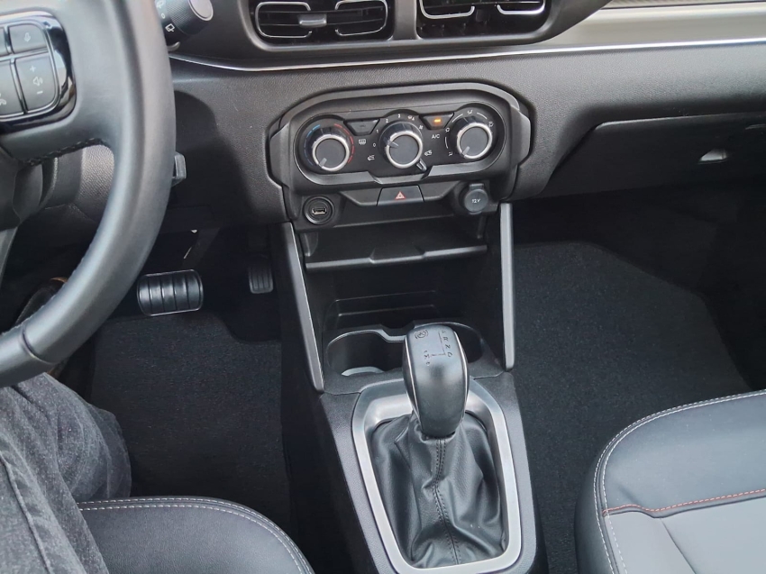 c3 aircross shine 7l 1.0 turbo 200 automatico9