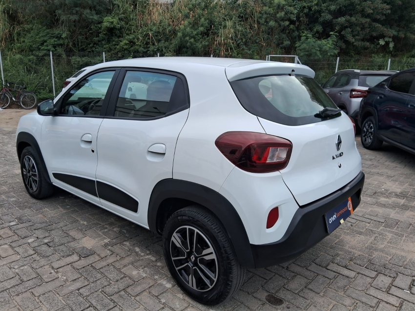 kwid intense 1.0 manual4