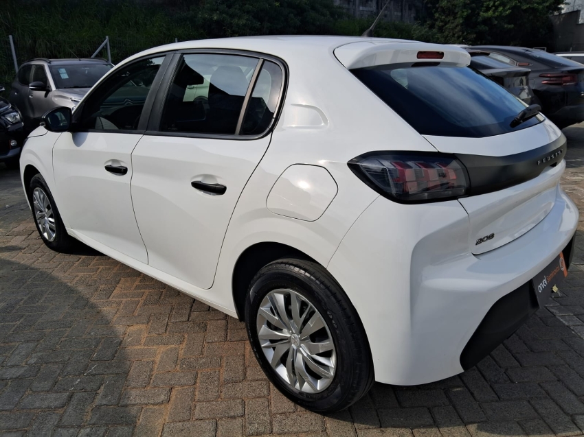 peugeot 208 like 1.0 manual4