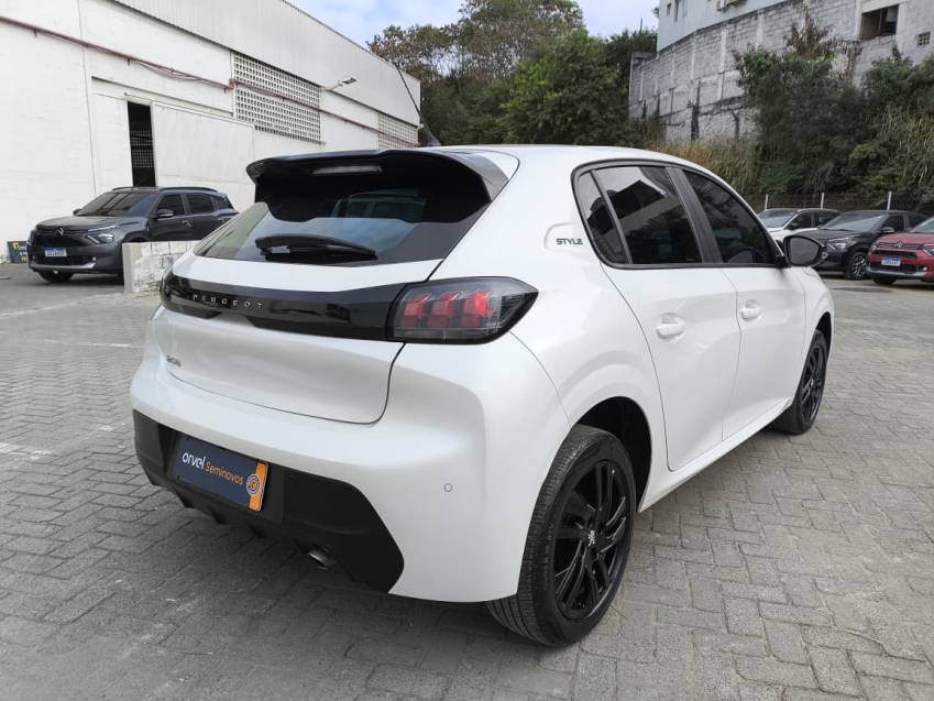 peugeot 208 style 1.0 manual3