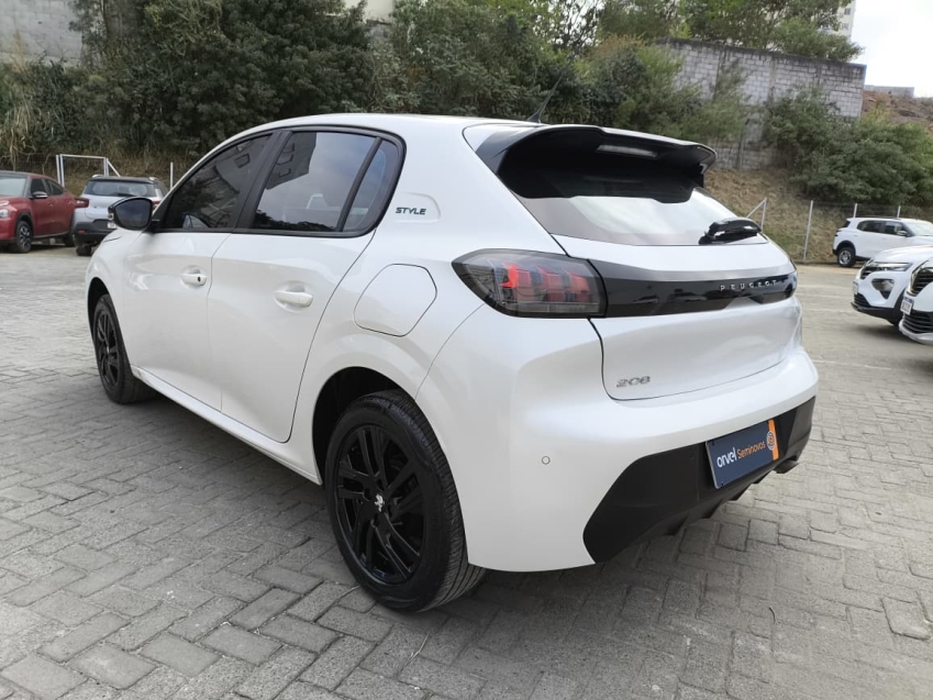 peugeot 208 style 1.0 manual4