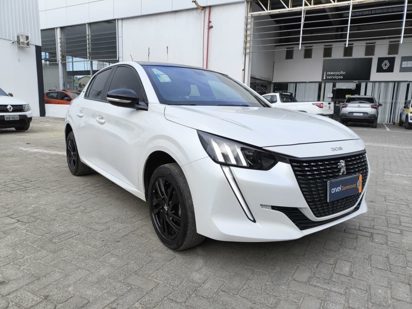 peugeot 208 style 1.0 manual0