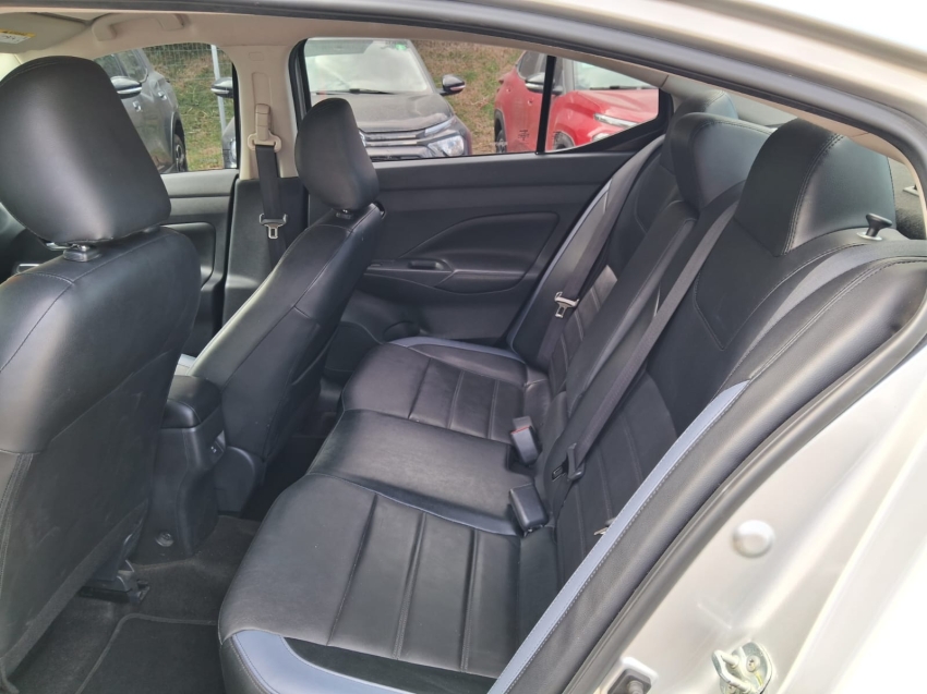 versa 1.6 16v exclusive xtronic10