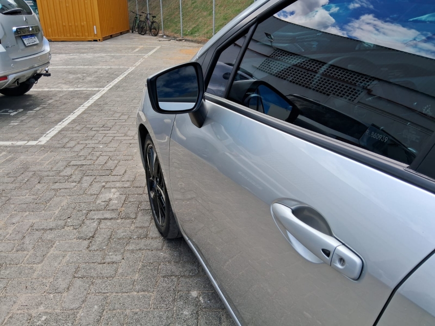 versa 1.6 16v exclusive xtronic7