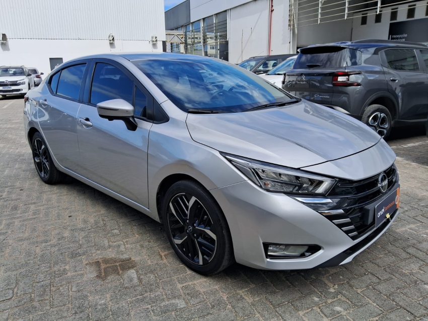 versa 1.6 16v exclusive xtronic0