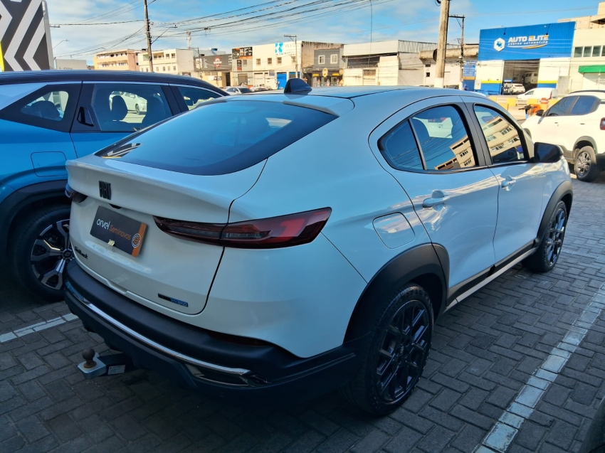 fastback 1.0 impetus hybrid automatico.4
