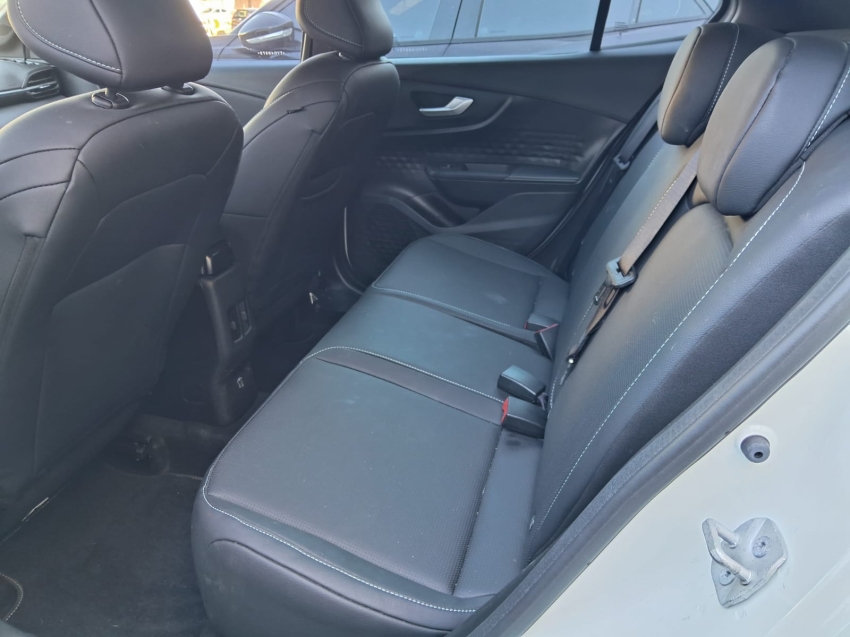 fastback 1.0 impetus hybrid automatico.11