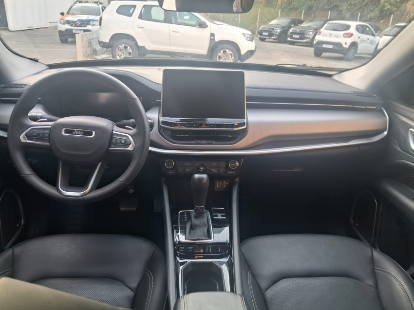compass longitude 1.3 t270 automatico12