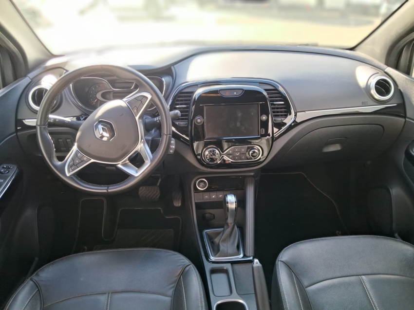 captur 1.3 intense x-tronic11