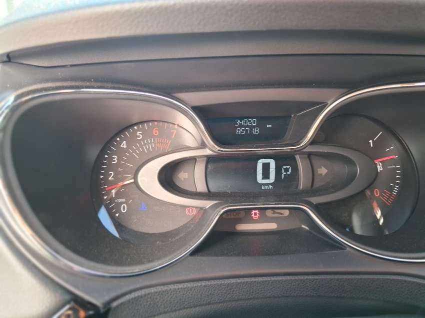 captur 1.3 intense x-tronic12