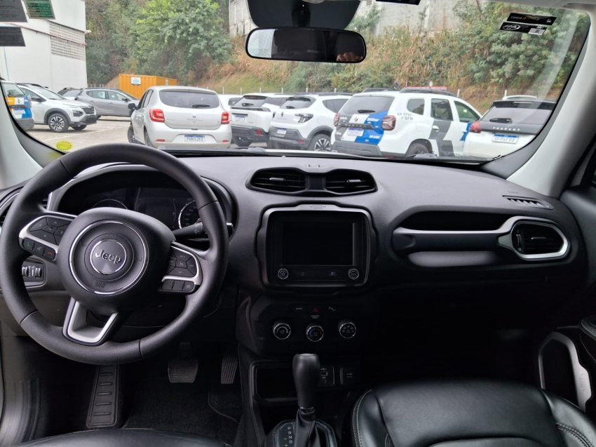 renegade sport 1.8 automatico11