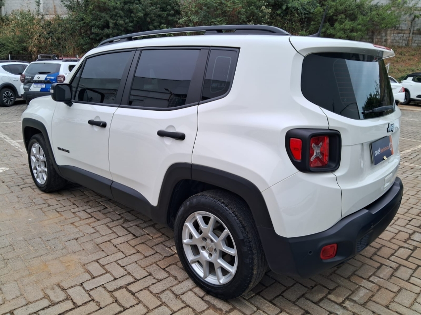 renegade sport 1.8 automatico4