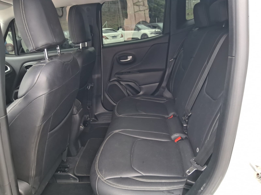 renegade sport 1.8 automatico13