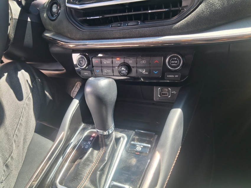 commander limited 2.0 td380 at915
