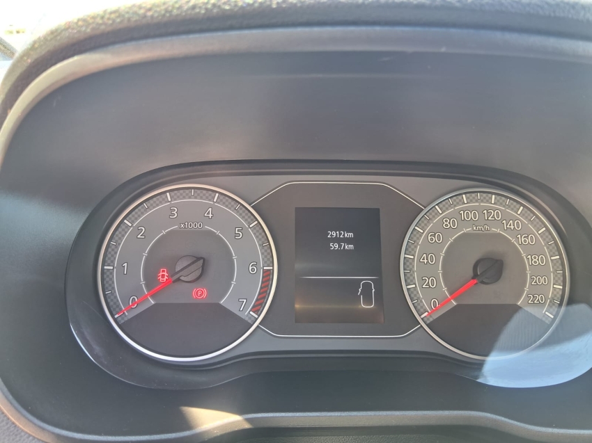 duster iconic 1.3 x-tronic automotico11