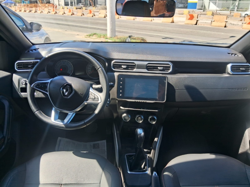 duster iconic 1.3 x-tronic automotico9