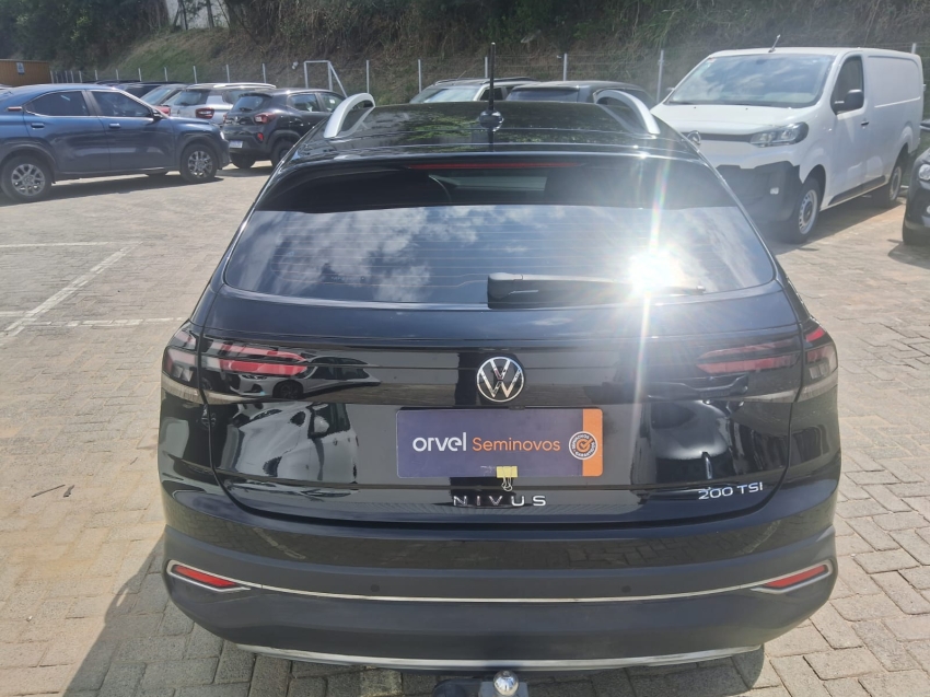 nivus higline 1.0 200 tsi automatico4